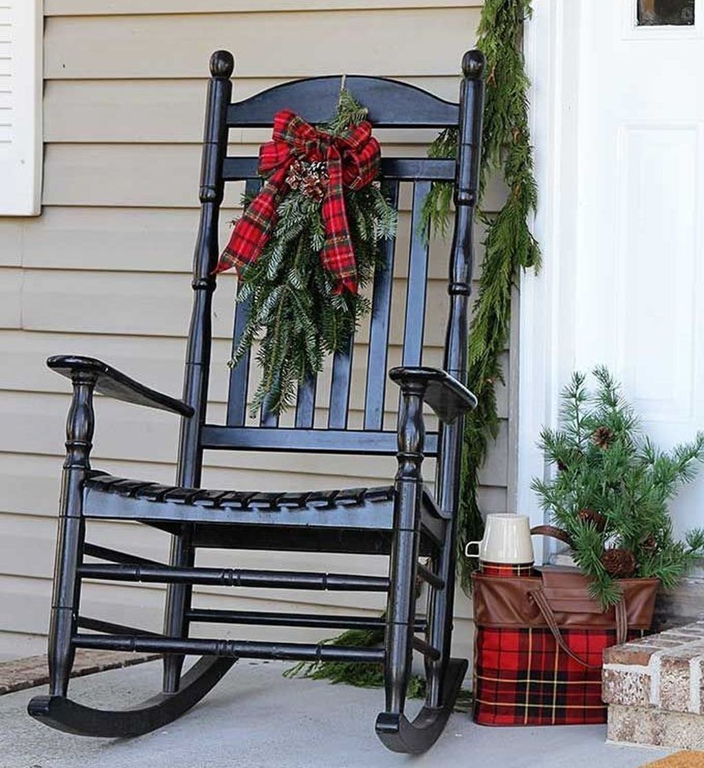 Stunning Winter Porch Decor Ideas That You Will Like Magzhouse