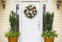 Inspiring Spring Planters Design Ideas For Front Door 20