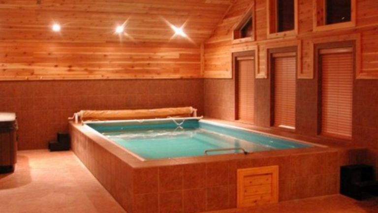 Lovely Small Indoor Pool Design Ideas 17
