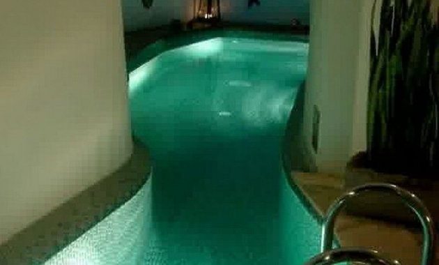 Lovely Small Indoor Pool Design Ideas 30