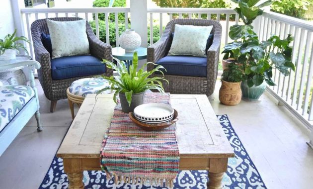 The Best Front Porch Ideas For Summer Decorating 13