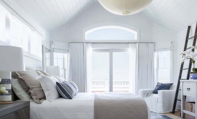 Wonderful Modern Coastal Bedroom Decoration Ideas 20