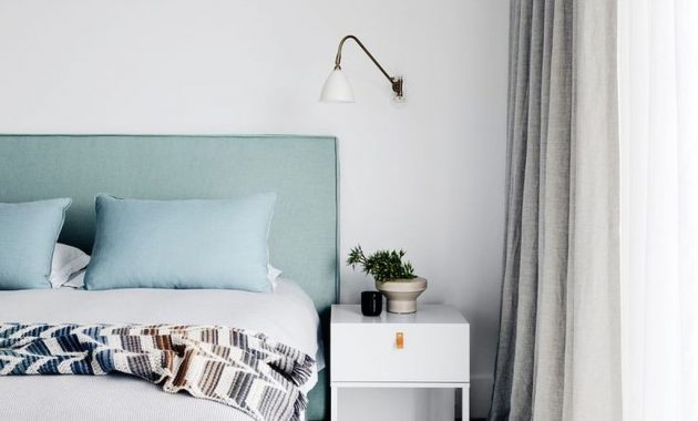 Wonderful Modern Coastal Bedroom Decoration Ideas 22