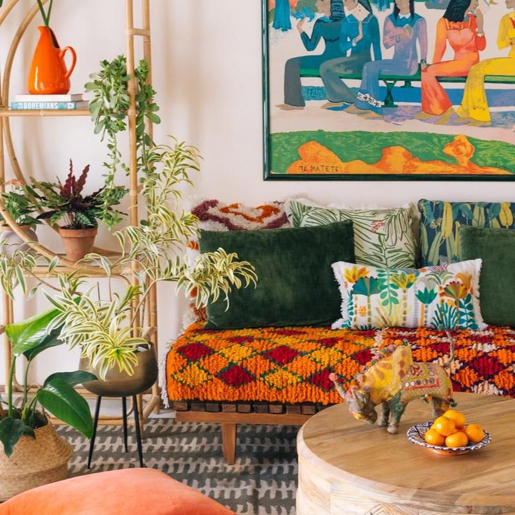 31 Amazing Bohemian Farmhouse Living Room Design Ideas - MAGZHOUSE