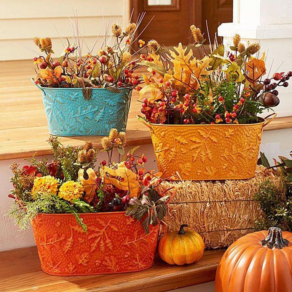 Amazing Fall Planter Ideas Best For Front Porches 27