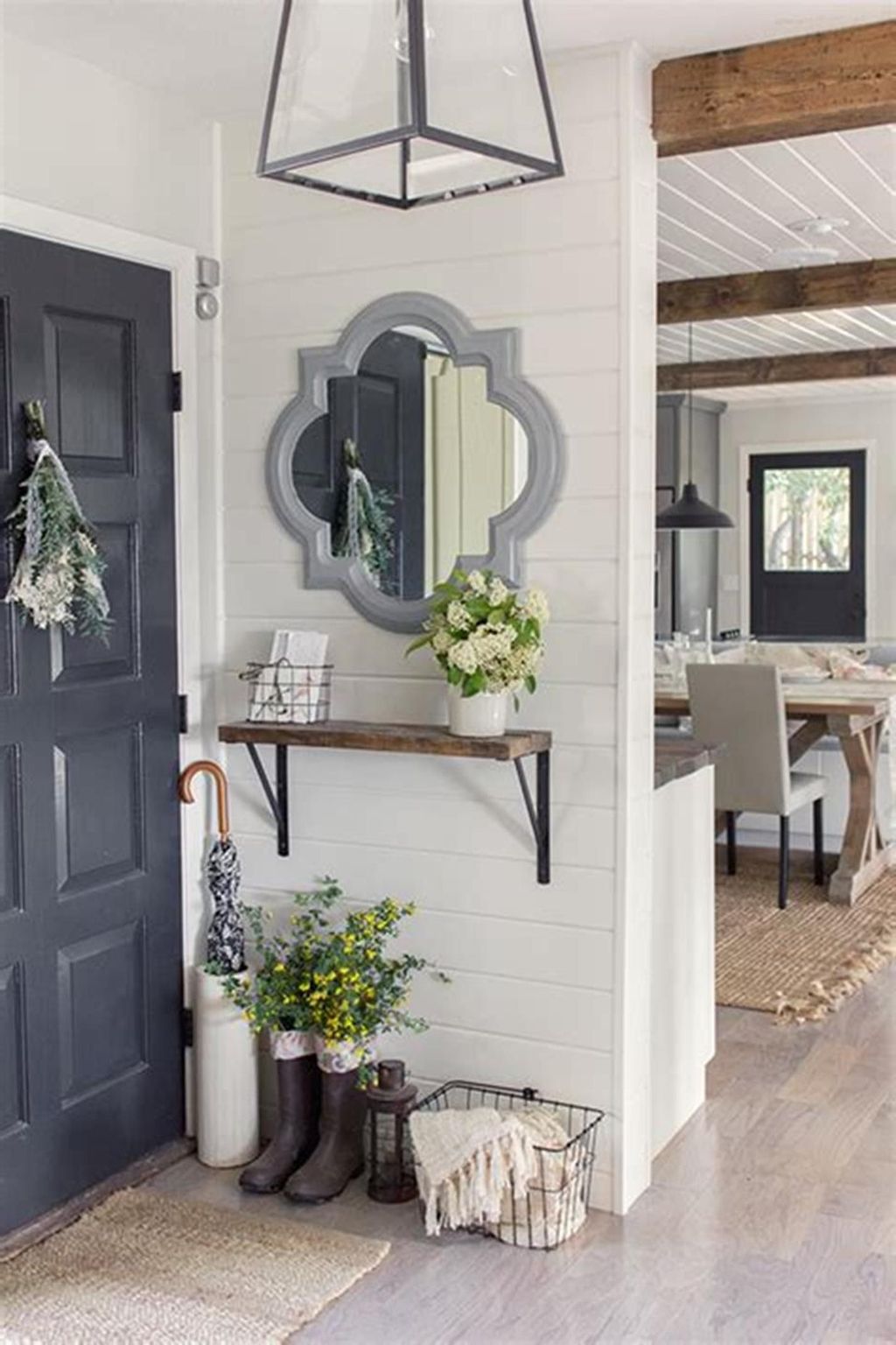28 Best Small Entryway Decor Ideas And Designs For 2021 - Bank2home.com