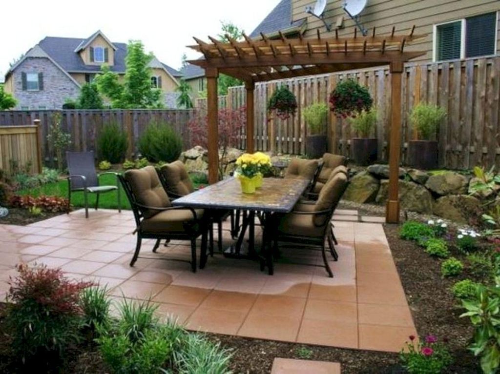 32 Awesome Outstanding Backyards Design Ideas - MAGZHOUSE