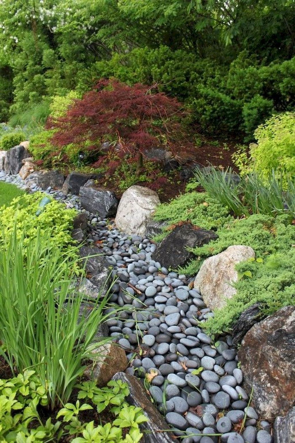 34 Awesome River Rock Landscaping Ideas - Awesome River Rock LanDscaping IDeas 11