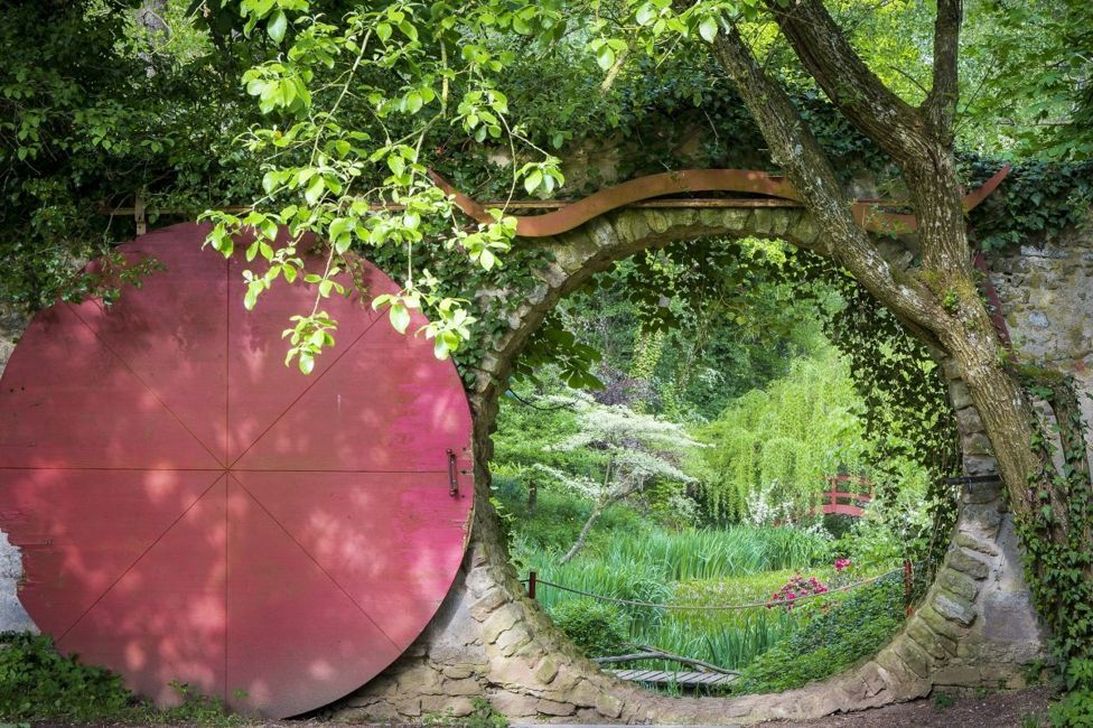 Incredible Heavenly Moon Gate Design Ideas 22 Magzhouse