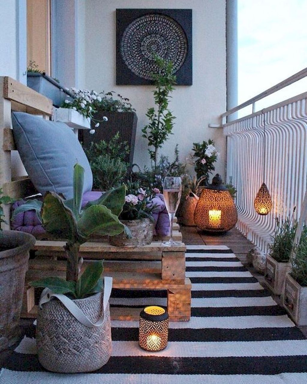 35 Incredible Patio Balcony Design Ideas - MAGZHOUSE