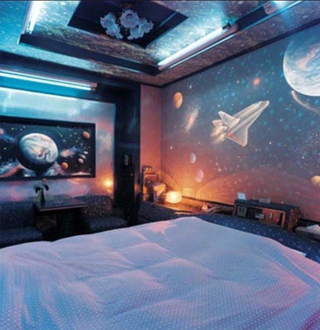 36 Inspiring Outer Space Bedroom Decor Ideas MAGZHOUSE