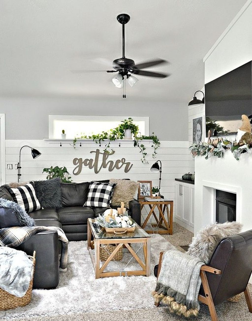 Nice Boho Farmhouse Design Ideas For Your Living Room Decoration 34