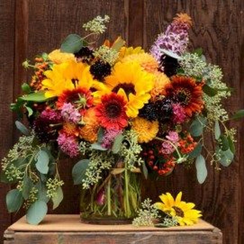 Nice Thanksgiving Flower Arrangements Design Ideas 32 - MAGZHOUSE