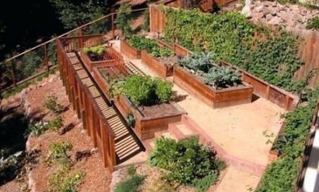 Popular Terraced Landscaping Slope Yard Design Ideas 31
