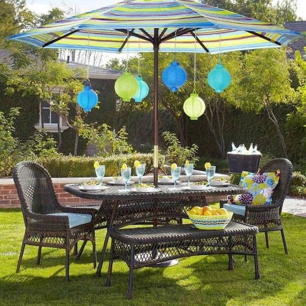 The Best Backyard Summer Party Decorating Ideas 28