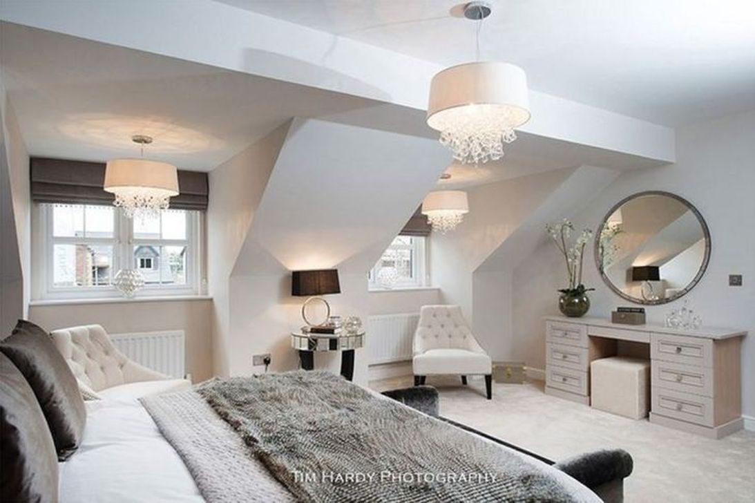39 Amazing Attic Bedroom Design Ideas That You Will Like - MAGZHOUSE