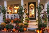 Amazing Front Porch Fall Decor Ideas That You Never Seen Before 20