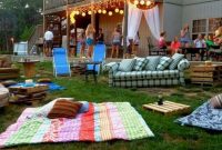 Awesome Halloween Backyard Party Decorations Ideas 28