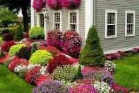 Beautiful Flower Beds Design Ideas In Front Of House 25