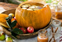 Fabulous Fall Backyard Party Decorations Ideas 09