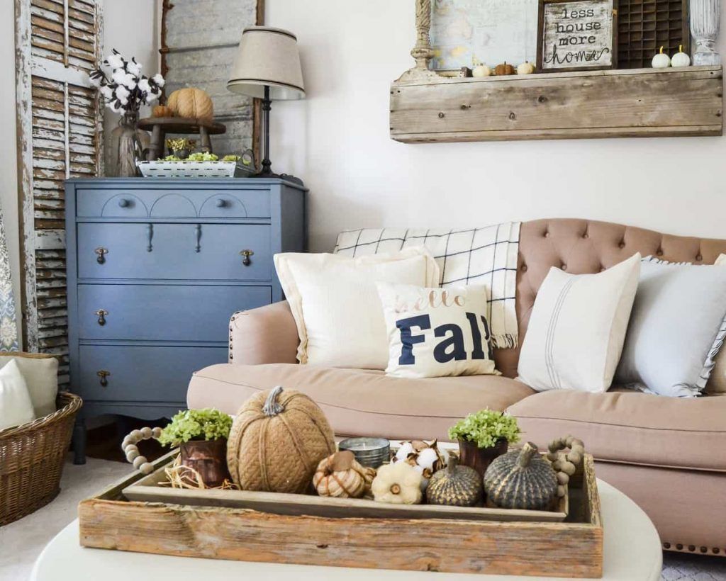 Inspiring Fall Living Room Decor Ideas On A Budget 05
