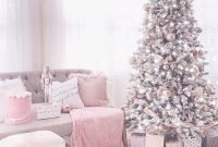 Amazing Winter Christmas Tree Design And Decor Ideas 22