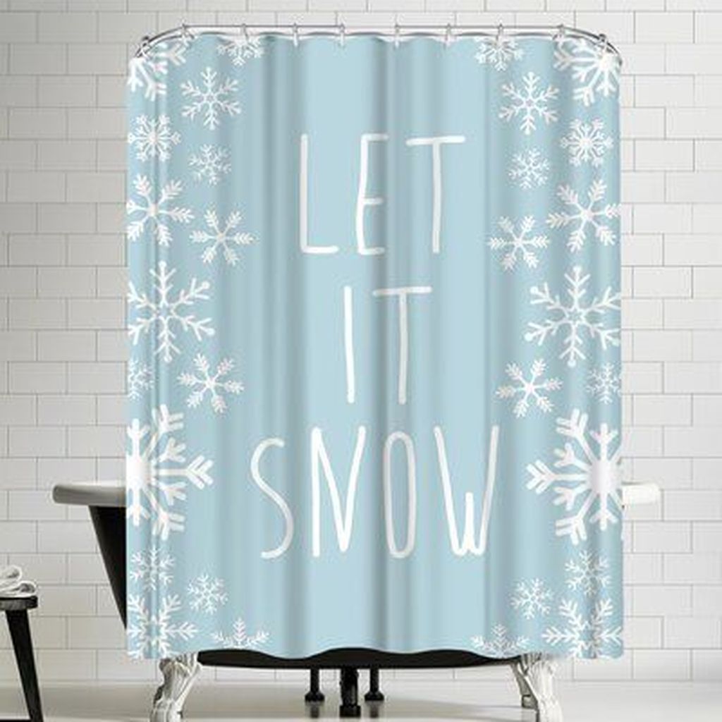 Awesome Winter Bathroom Shower Curtain Ideas 01