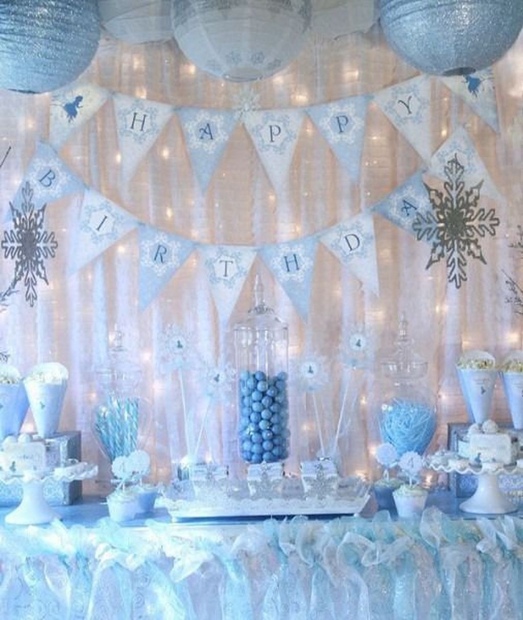 32 Awesome Winter Wonderland Party Decorations Ideas MAGZHOUSE