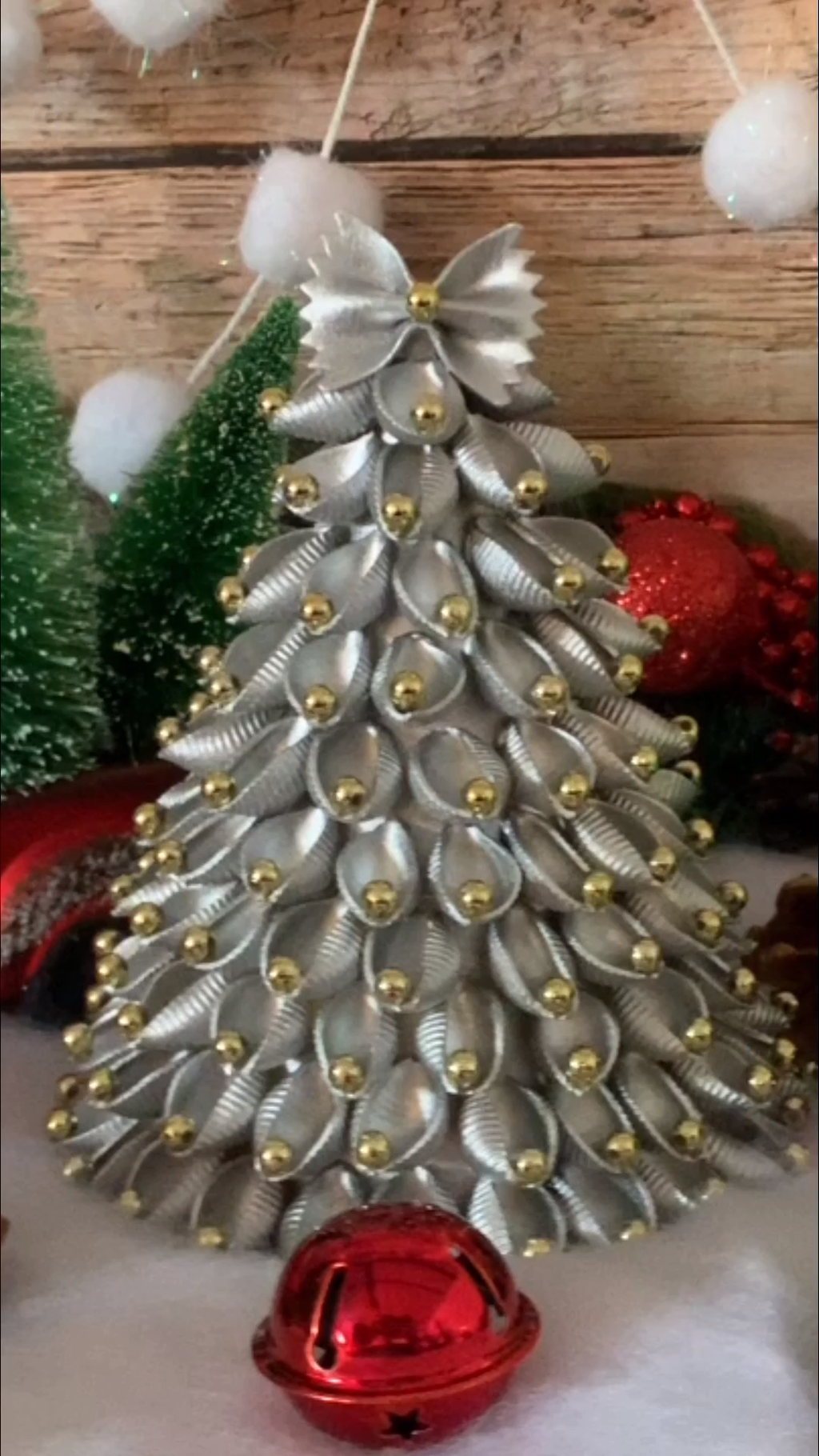 Beautiful Christmas Tree Decorations Ideas Magzhouse