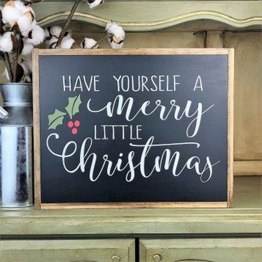 Inspiring Christmas Chalkboard Signs Design Ideas 28