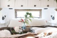 Stunning RV Christmas Decorations Ideas 12