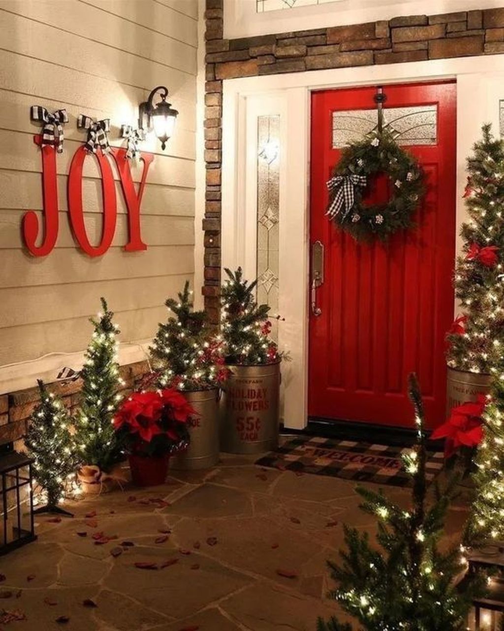 34 Beautiful Christmas Porch Decorating Ideas Magzhouse