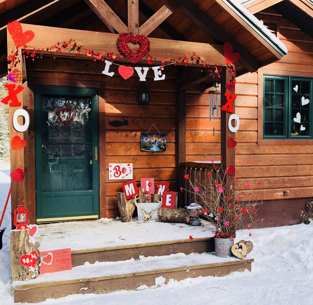 Awesome Valentines Day Porch Decor Ideas Which You Definitely Like 06