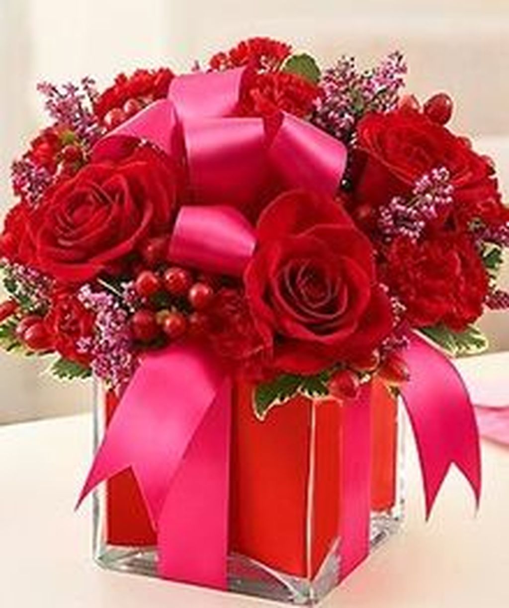 33 Beautiful Valentine Flower Arrangements That You Will Like MAGZHOUSE