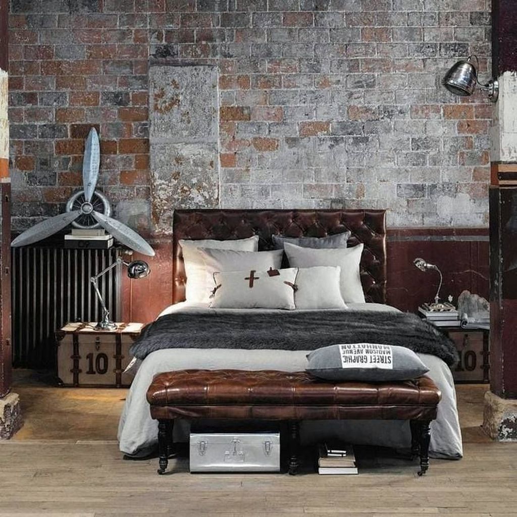 Gorgeous Rustic Bedroom Design And Decoration Ideas 08