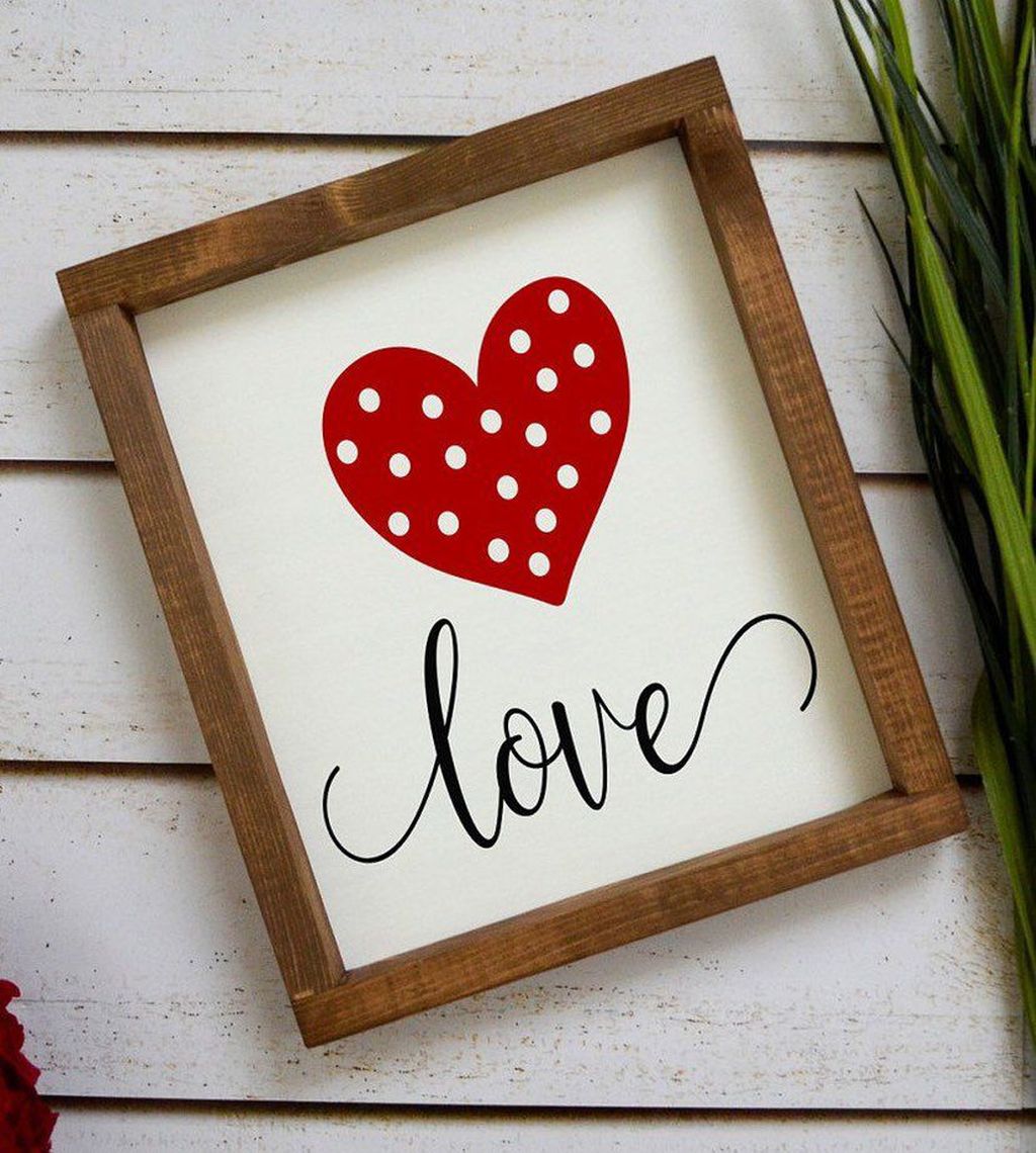 33 Gorgeous Valentine Wall Decor To Beautify Your Home Magzhouse