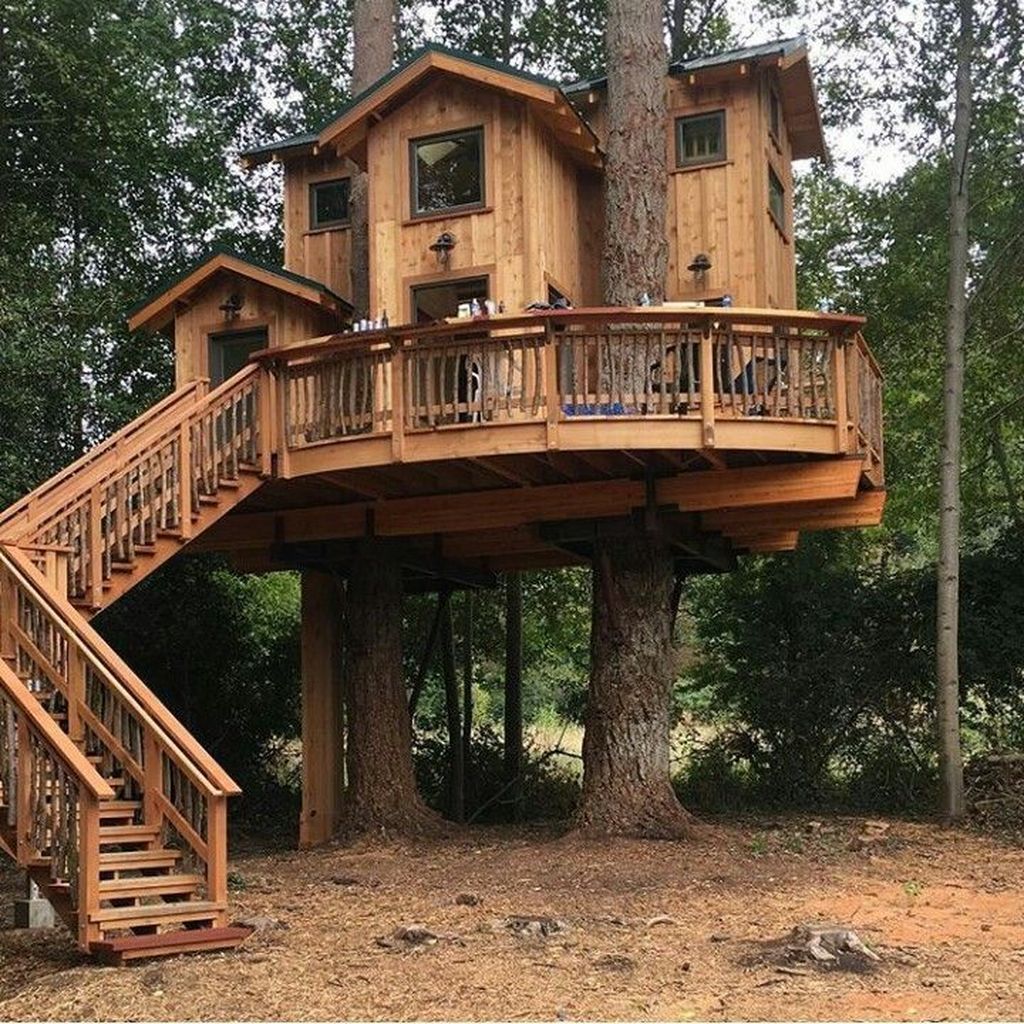 simple treehouse roof
