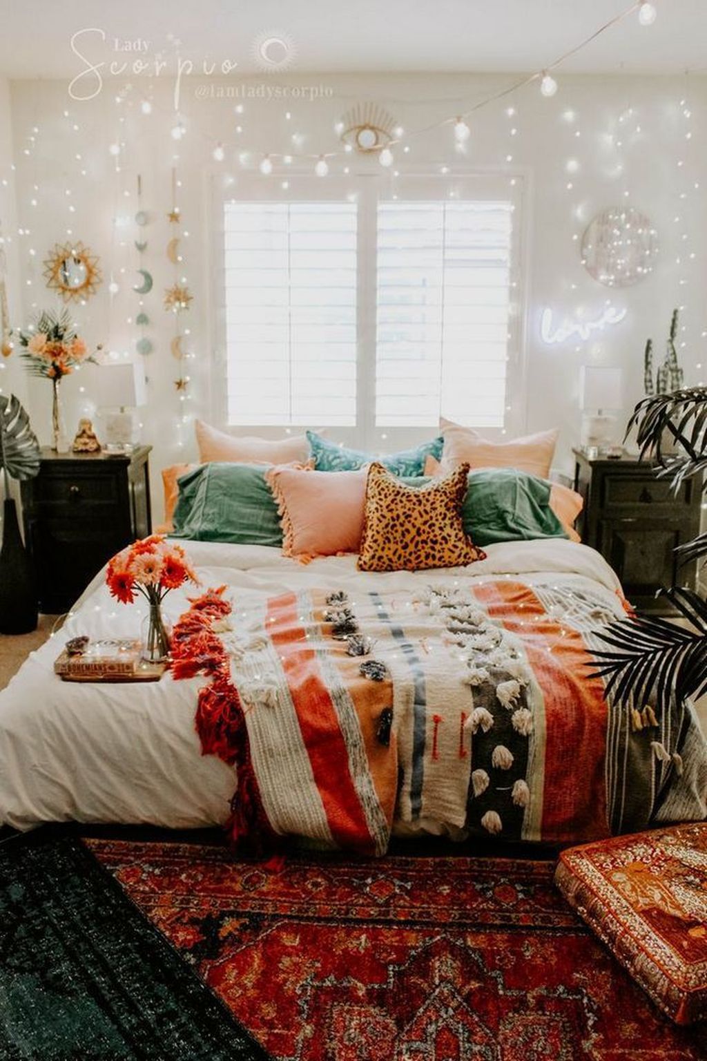 10+ Boho Chic Bedroom Ideas – HomeDecorish