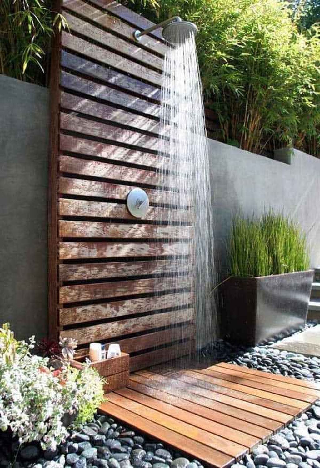 32 Stunning Outdoor Bathroom Design Ideas You Should Try - MAGZHOUSE