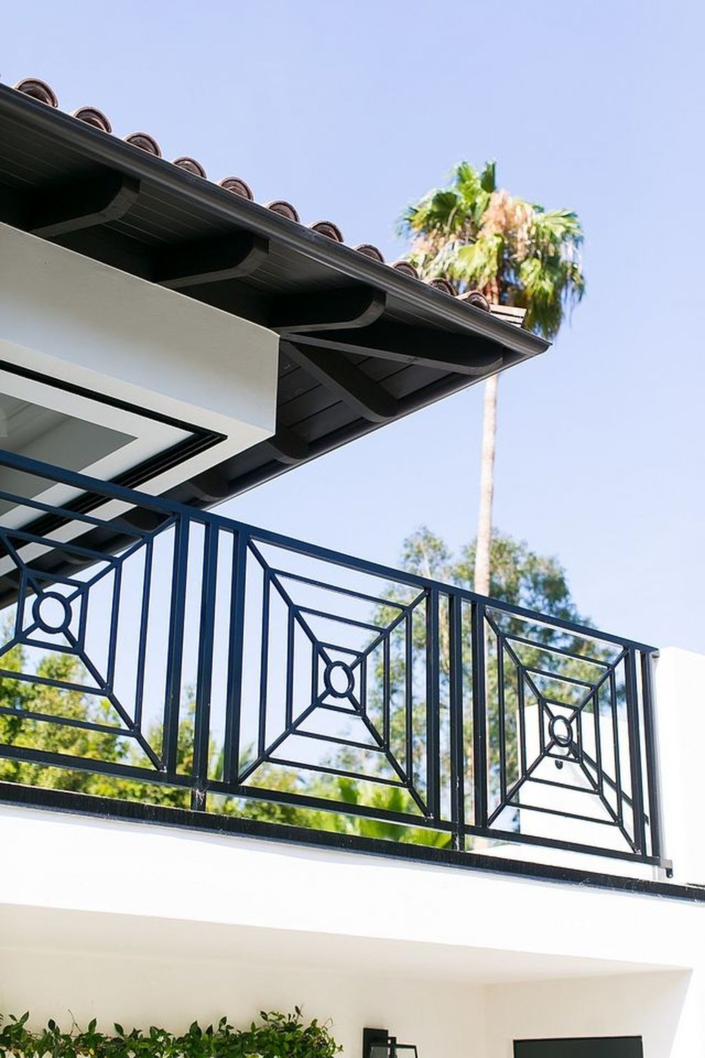 35 Awesome Balcony Railing Design Ideas To Beautify Your Exterior - MAGZHOUSE