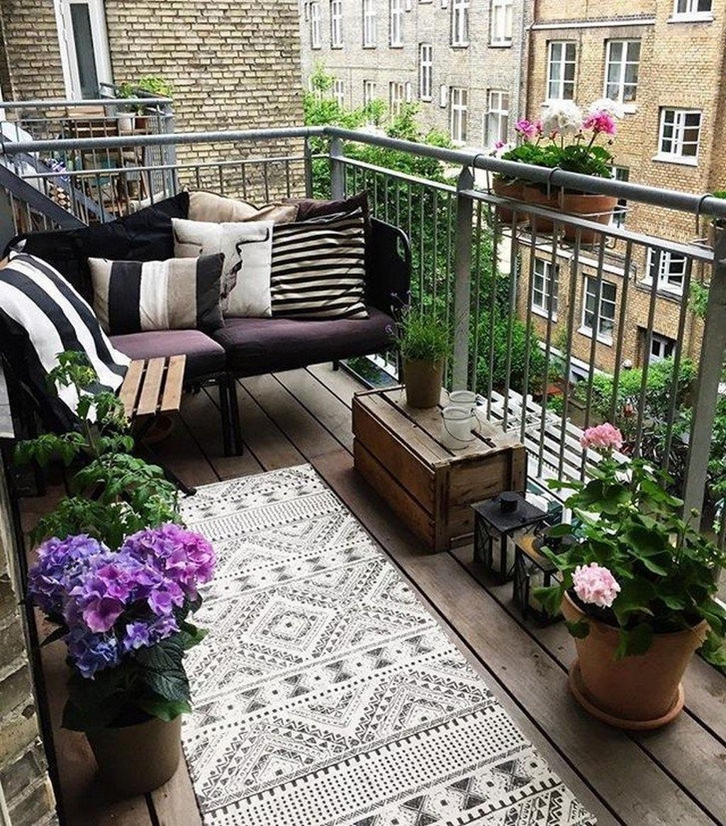 33 The Best Apartment Balcony Design Ideas - MAGZHOUSE