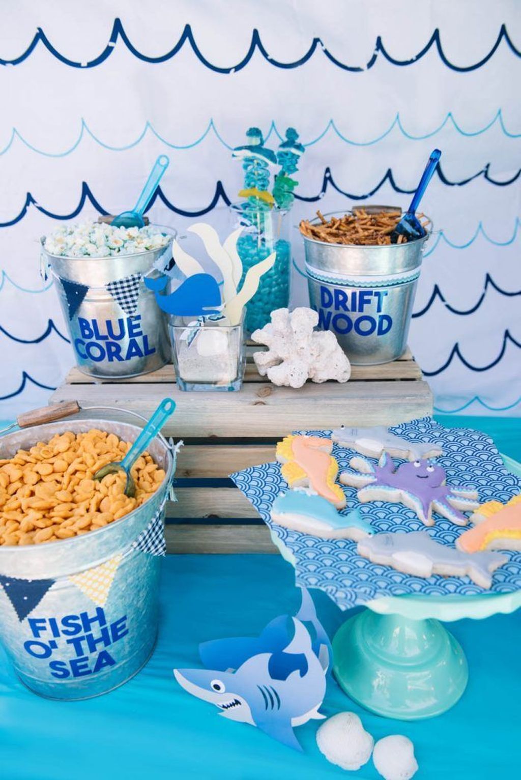 33 Awesome Beach Theme Party Ideas Perfect For Summertime - MAGZHOUSE