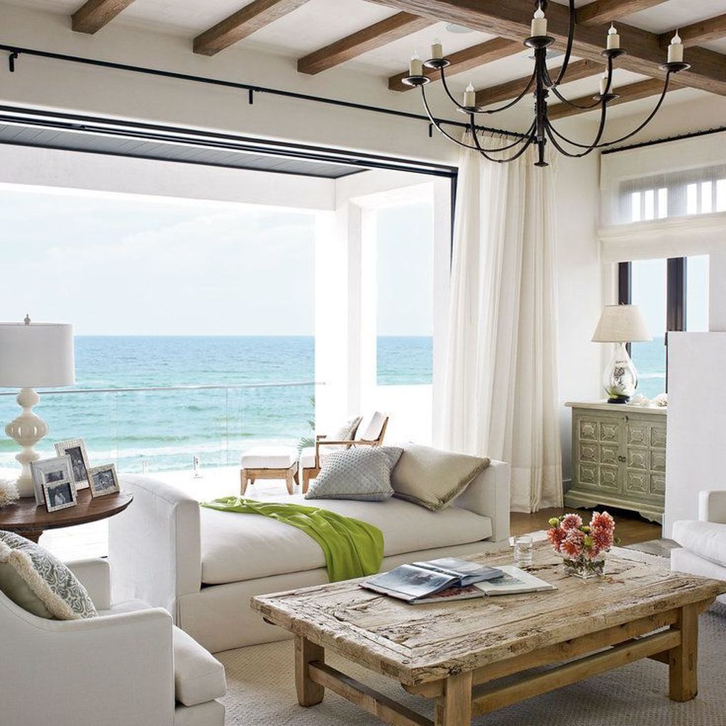 35 Beautiful Coastal Living Room Decor Ideas Best For This Summer ...