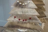 Pallet Wood Christmas Tree