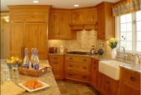 Honey Oak Kitchen Cabinets