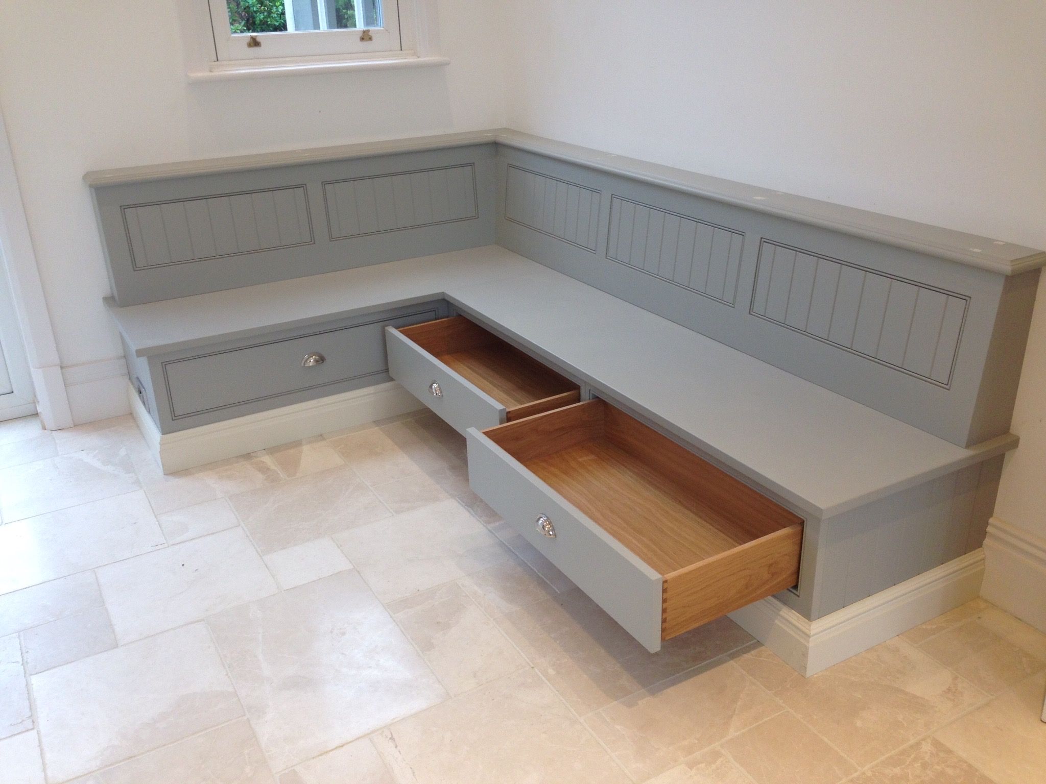 l shaped bench seating Banquette,corner bench,kitchen seating,l shaped ...