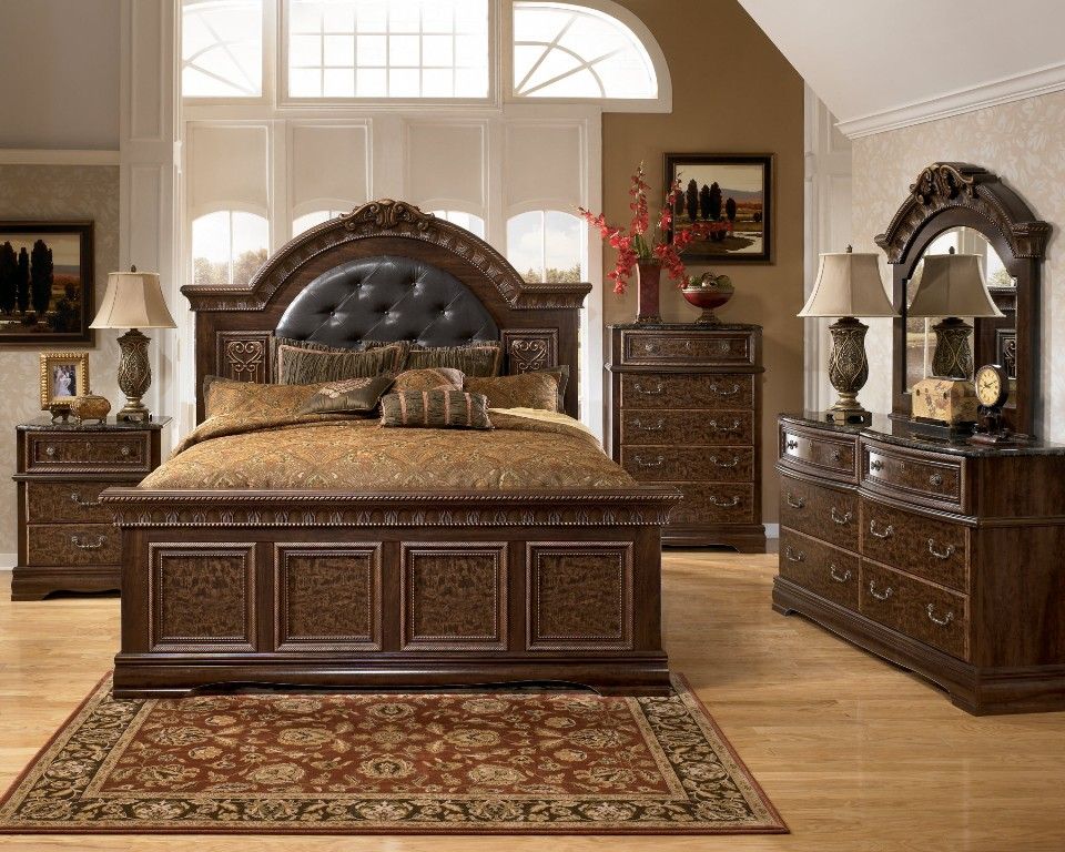 Ashley Furniture Queen Bedroom Sets