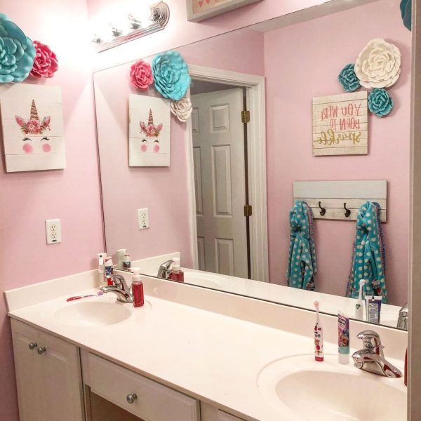 Girls Bathroom Decor