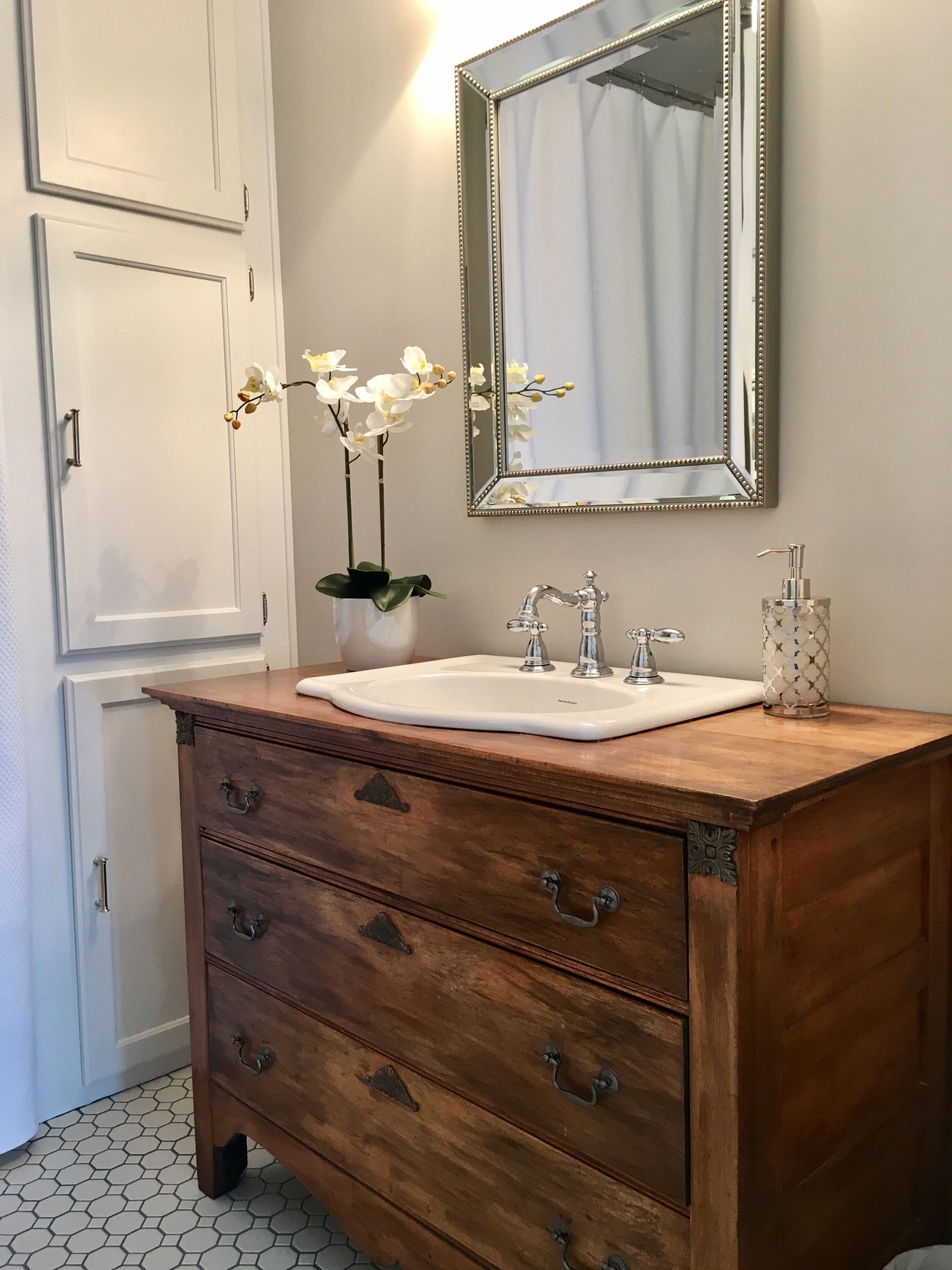 20 Dresser Bathroom Vanity Magzhouse, Bathroom Vanities That Look Like Dressers
