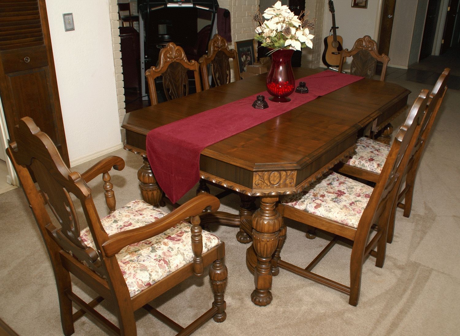 Antique Dining Room Sets